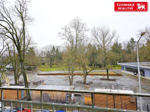 Vymazlený byt  3+1, 81m2, se 3 balkóny, s vlastním topením a výhledem na Flóru v Olomouci.