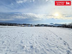 Diamant mezi pozemky se zemědělskou usedlostí na Kořenci u Boskovic.